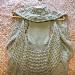 Pure Handknit vest with tags